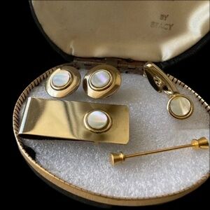 Vintage Stacy Genuine Mother of Pearl Cufflink & Tie Clip Set in Original Case